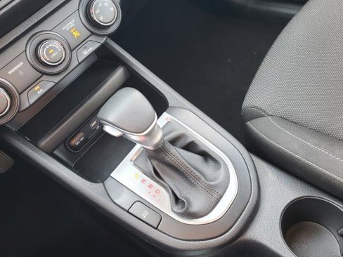 Used 2023 Kia Forte LXS image 19