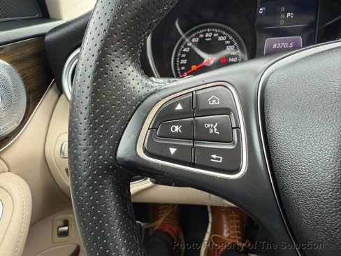 Used 2017 Mercedes-Benz C 300 Sport image 24