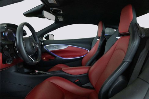 Used 2023 McLaren Artura image 10