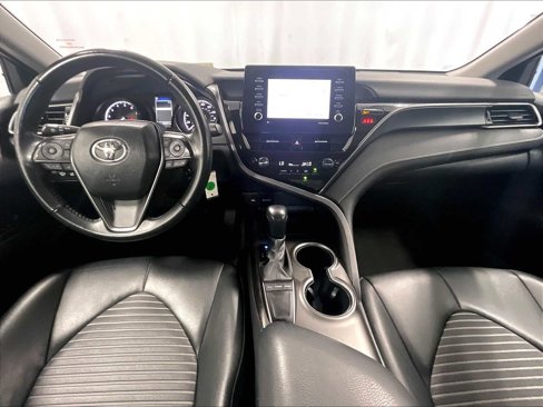 Used 2023 Toyota Camry SE image 21