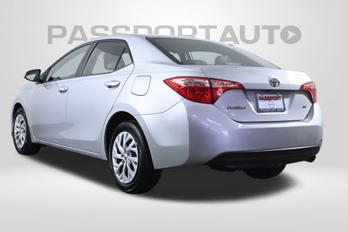 Used 2017 Toyota Corolla LE image 6