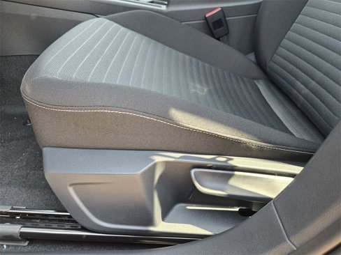 New 2025 Volkswagen Jetta S image 17