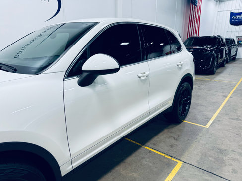 Used 2011 Porsche Cayenne image 21