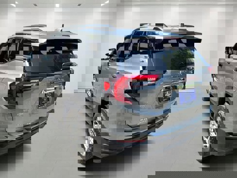 Certified 2023 GMC Terrain SLE w/ Driver Convenience Package image 4