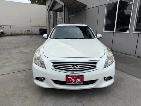 Used 2011 INFINITI G37 x Sedan w/ Premium Pkg image 2