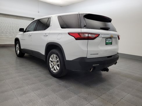 Used 2020 Chevrolet Traverse LS image 5