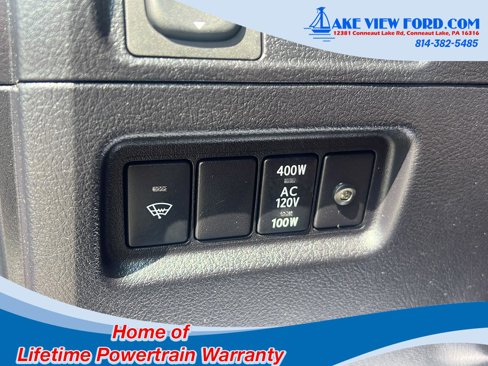 Used 2015 Toyota 4Runner Limited image 21