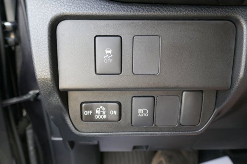 Used 2020 Toyota Tacoma SR image 24