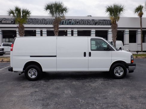 Used 2018 Chevrolet Express 3500 Extended w/ Driver Convenience Package image 1