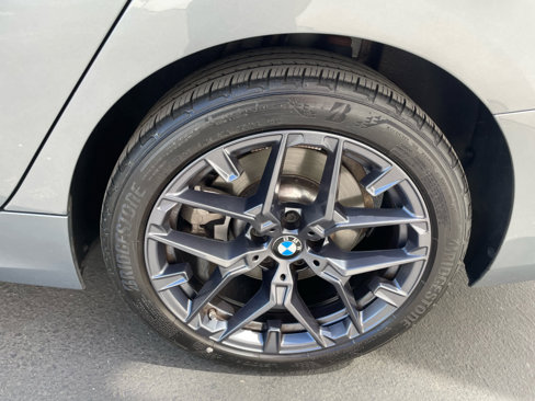 Used 2025 BMW 330i Sedan image 23