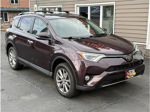 Used 2017 Toyota RAV4 Limited w/ Advanced Technology Package image 5