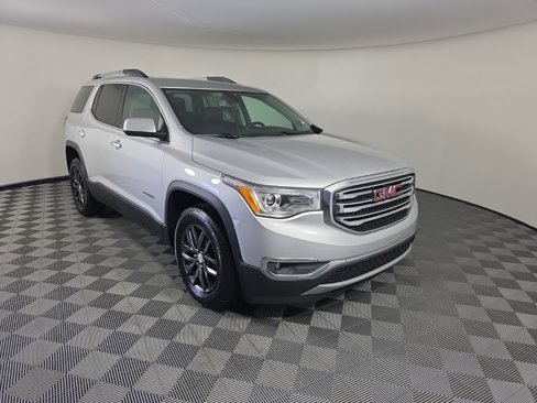 Used 2017 GMC Acadia SLT image 7