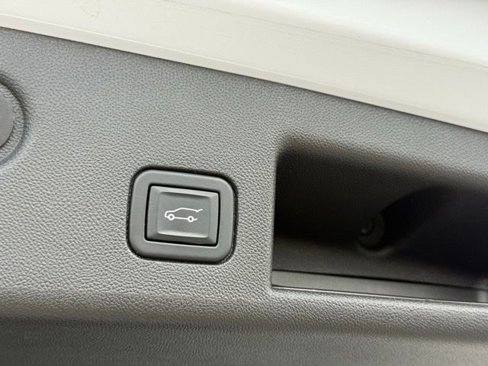 Used 2022 Chevrolet Equinox LT image 15