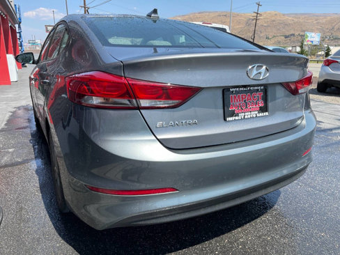 Used 2018 Hyundai Elantra SEL image 14