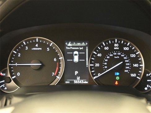 Used 2019 Lexus RX 350L FWD w/ Accessory Package image 28