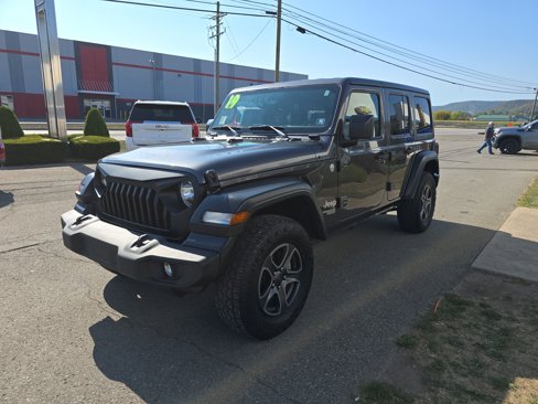 Used 2019 Jeep Wrangler Unlimited Sport S image 8