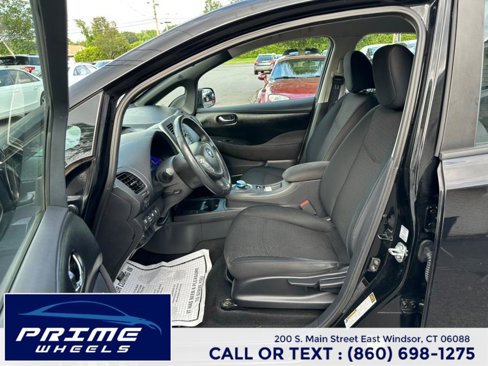 Used 2013 Nissan Leaf S image 9
