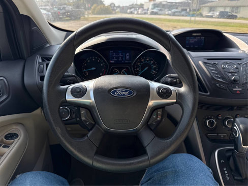 Used 2014 Ford Escape SE image 17
