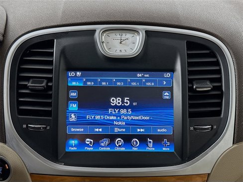Used 2013 Chrysler 300 C image 14