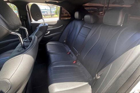 Used 2020 Mercedes-Benz E 350 Sedan image 19