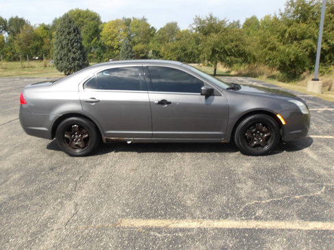 Used 2011 Mercury Milan w/ 102A Rapid Spec Order Code image 2