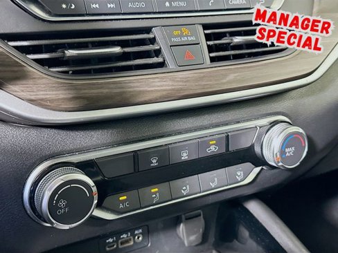 Used 2023 Nissan Altima 2.5 SV image 17
