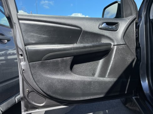 Used 2016 Dodge Journey SXT w/ Safe & Sound Group image 19