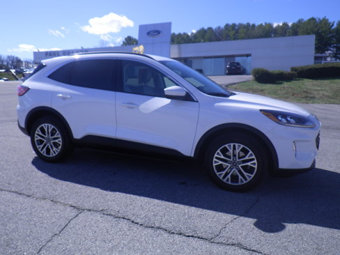 Certified 2022 Ford Escape SEL image 8