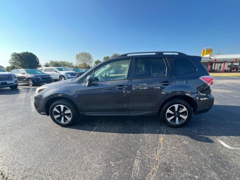 Used 2018 Subaru Forester 2.5i Premium w/ All-Weather Package image 4