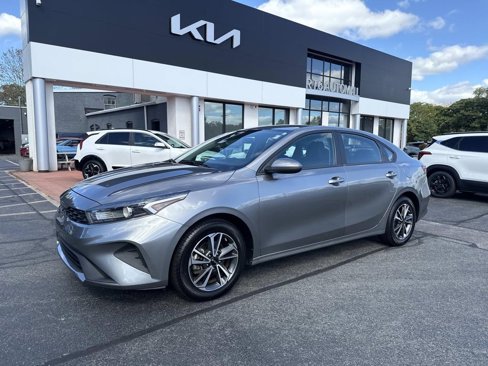 Used 2023 Kia Forte LXS image 1