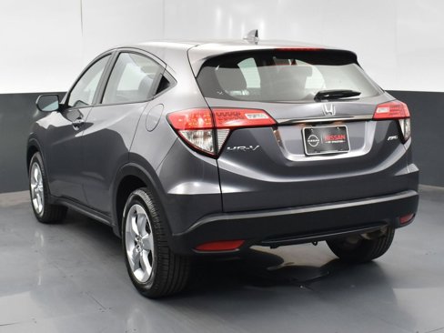 Used 2019 Honda HR-V LX image 6