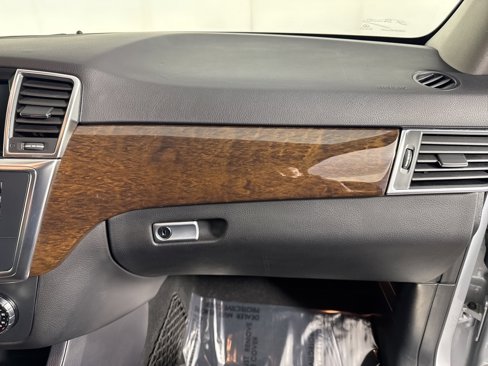 Used 2013 Mercedes-Benz ML 350 4MATIC image 10