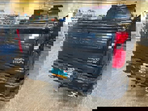 Used 2020 Chevrolet Silverado 1500 High Country w/ Technology Package image 9