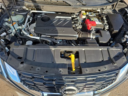 Used 2022 Nissan Rogue SV image 28