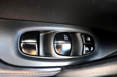 Used 2019 Nissan Rogue SV w/ Sun & Sound Touring Package image 42