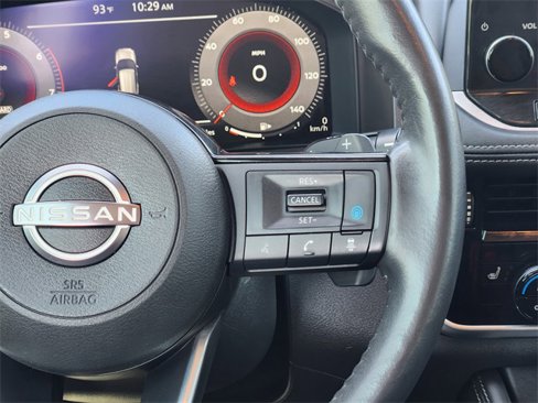 Used 2022 Nissan Rogue Platinum w/ Head-Up Display Package image 28