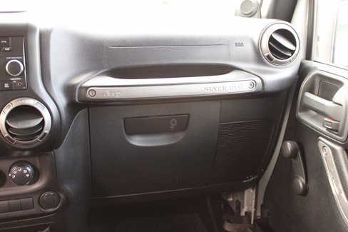 Used 2011 Jeep Wrangler Unlimited Sport image 16