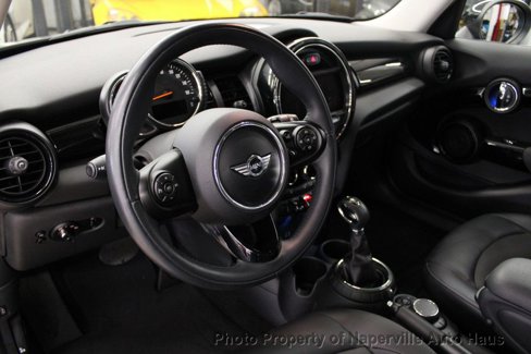 Used 2015 MINI Cooper 4-Door Hardtop image 20