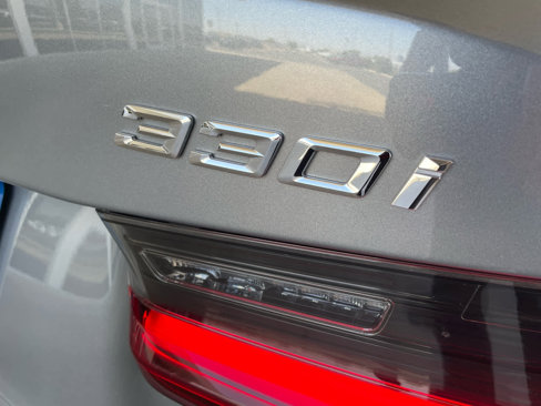 Used 2025 BMW 330i Sedan image 24