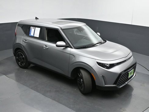 Used 2023 Kia Soul EX image 38