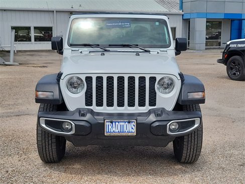 Used 2023 Jeep Gladiator Sport image 34