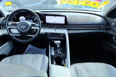 Used 2023 Hyundai Elantra Limited image 6