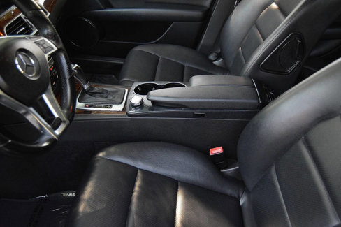 Used 2013 Mercedes-Benz C 300 4MATIC Sedan image 37