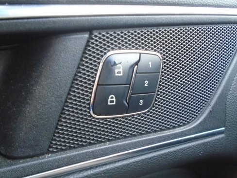 Used 2016 Ford Edge Titanium w/ Equipment Group 301A image 23