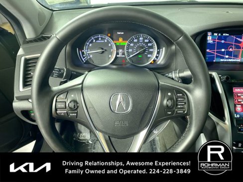 Used 2015 Acura TLX w/ Technology Package image 10
