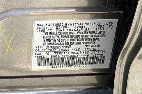 Used 2024 Nissan Sentra SV image 16