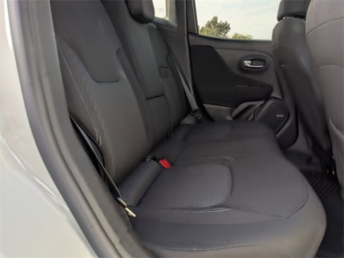 Used 2021 Jeep Renegade Latitude w/ Sun & Sound Group image 36