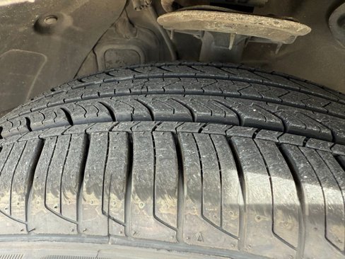 Used 2017 Hyundai Santa Fe SE w/ SE Premium Package 02 image 9