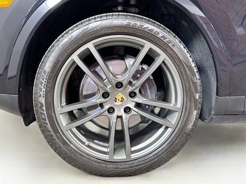 Certified 2019 Porsche Cayenne image 25