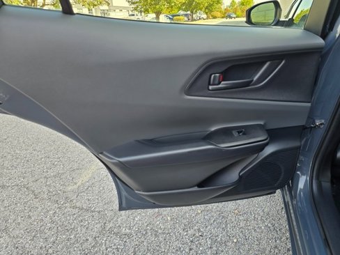 Used 2023 Toyota Prius LE image 29